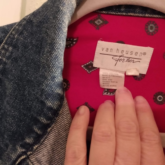 Jean Jacket - Picture 2 of 4